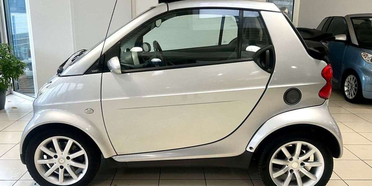 Smart forTwo 38.000 km 4.590 &euro; Köln 51067