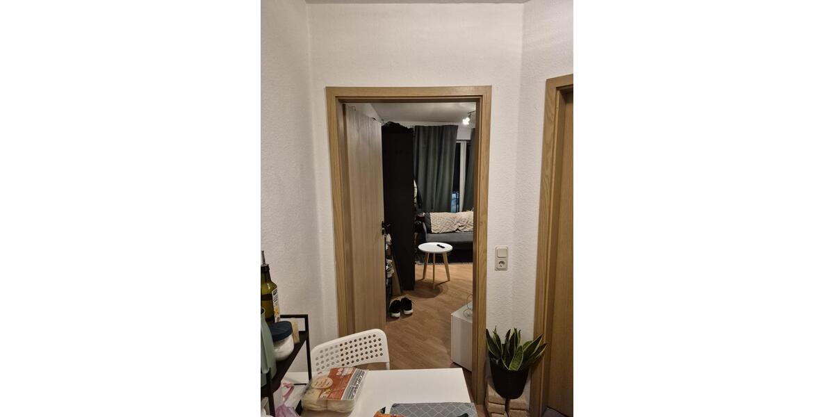 Etagenwohnung Trier Kürenz - 1.5 Zimmer, 27 m&sup2;, 540&euro; | Angebot:25405582