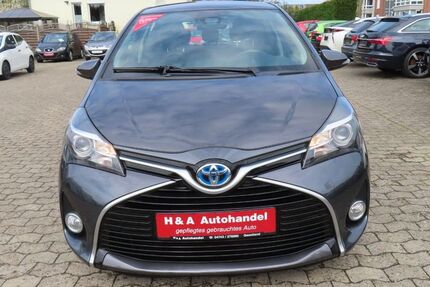 Toyota Yaris 30.915 km 12.999 &euro; Geestland 27607