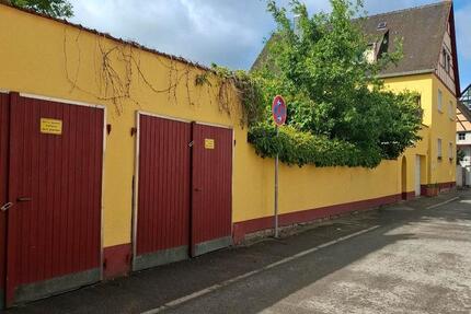 Haus Bad Windsheim - 14 Zimmer, 287 m&sup2;, 450.000&euro; | Angebot:26706121