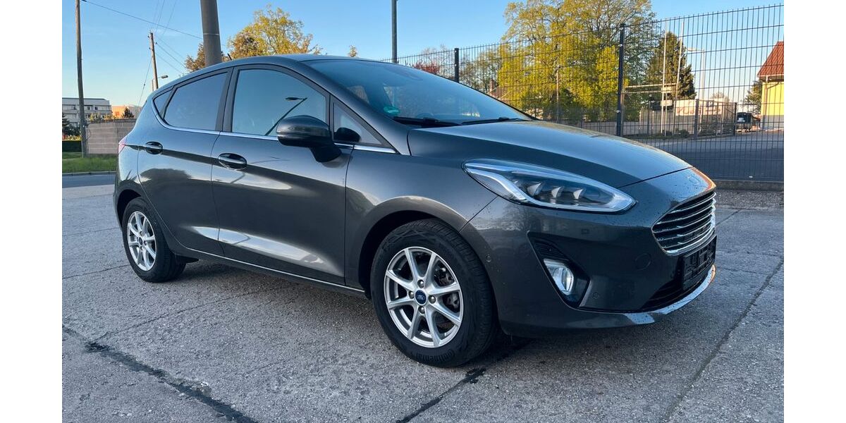 Ford Fiesta 33.151 km 13.490 &euro; Bautzen 02625