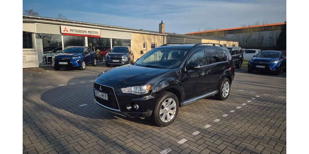 Mitsubishi Outlander 192.000 km 6.900 &euro; Westerstede 26655