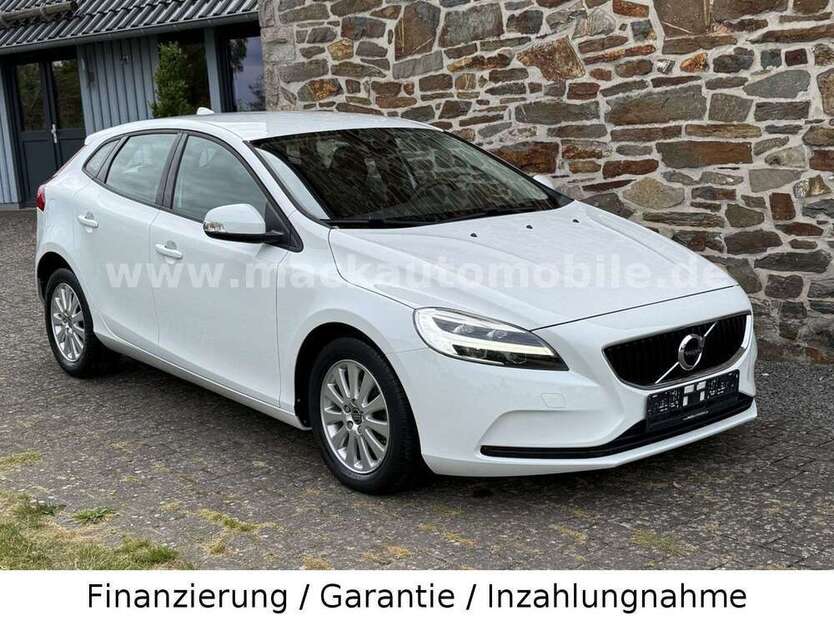 V40