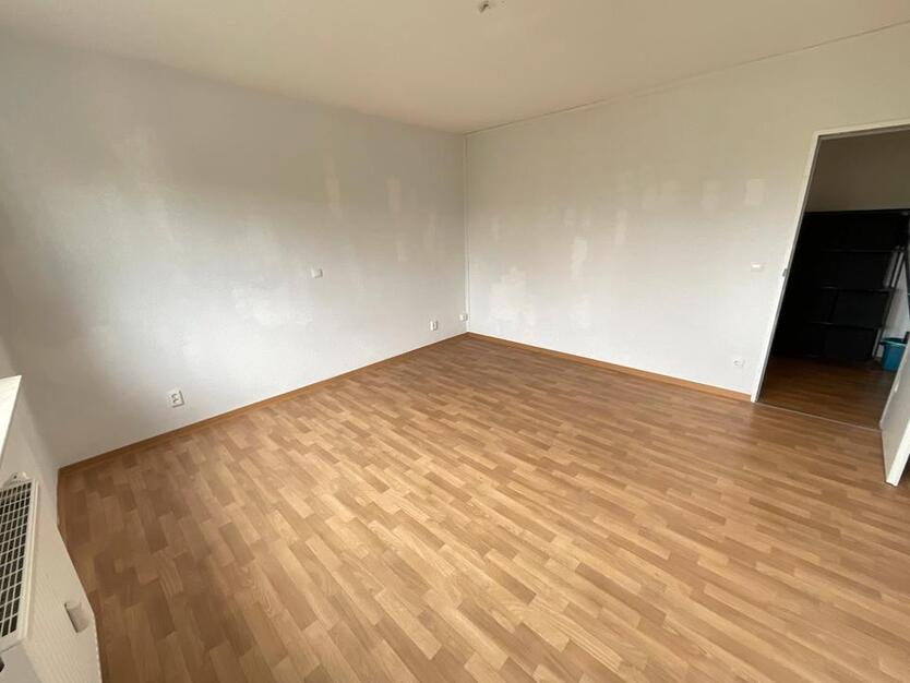 Hübsches WG Zimmer frei ab sofort