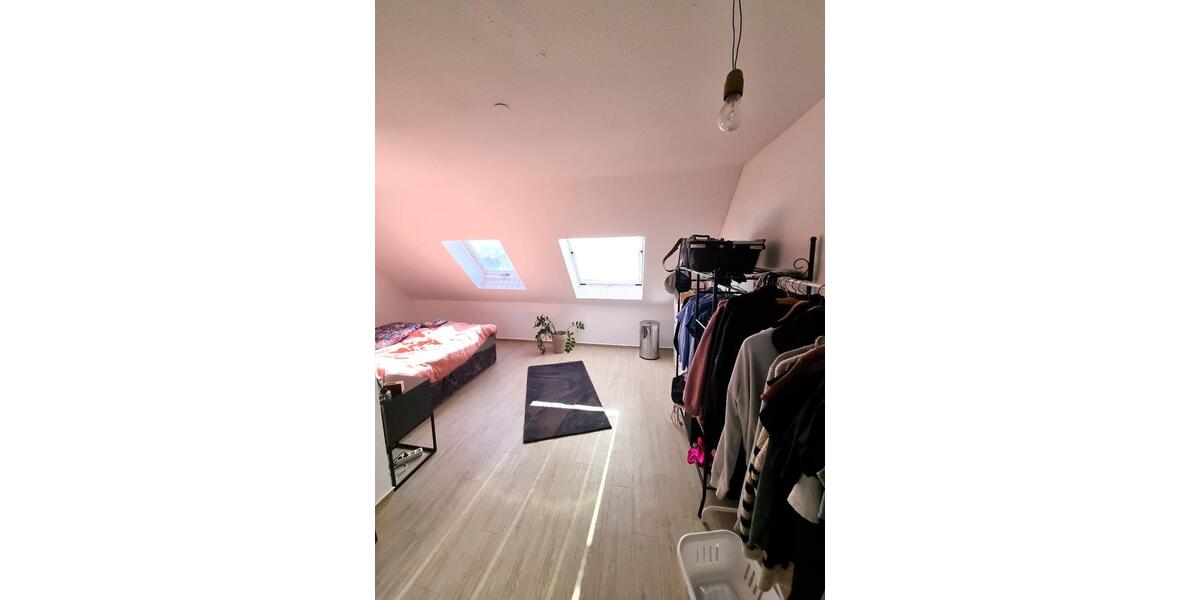 Maisonettenwohnung Voerde (Niederrhein) - 2 Zimmer, 77 m&sup2;, 635&euro; | Angebot:26020360