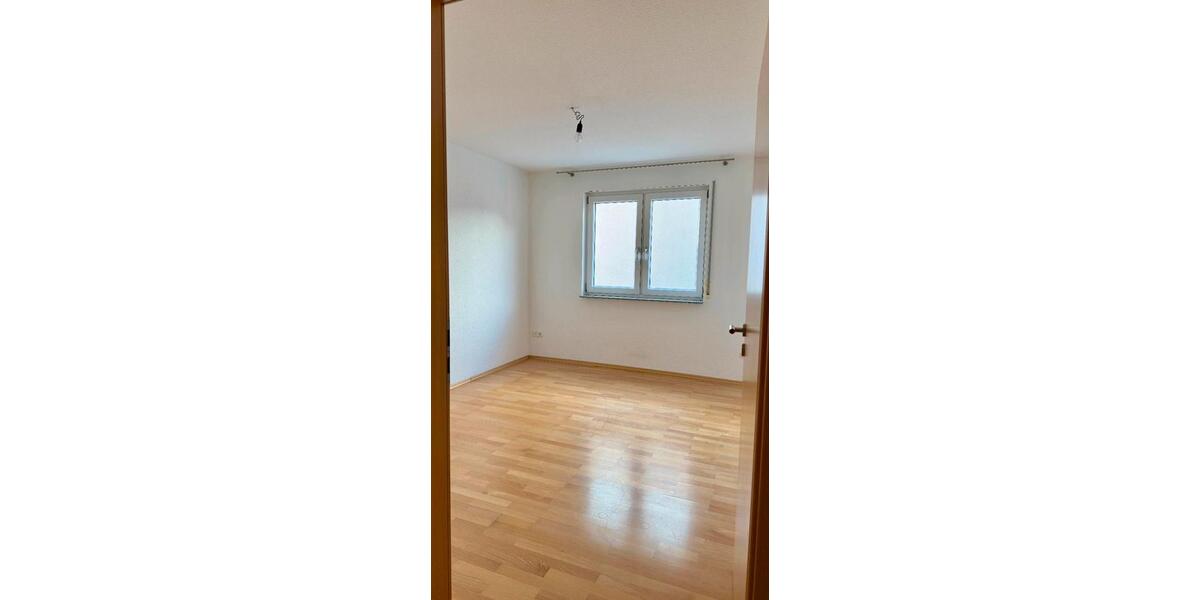 Erdgeschoßwohnung Ettlingen - 3 Zimmer, 92 m&sup2;, 420.000&euro; | Angebot:24806043