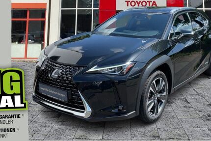 Lexus UX 86.390 km 22.740 &euro; Dresden 01139