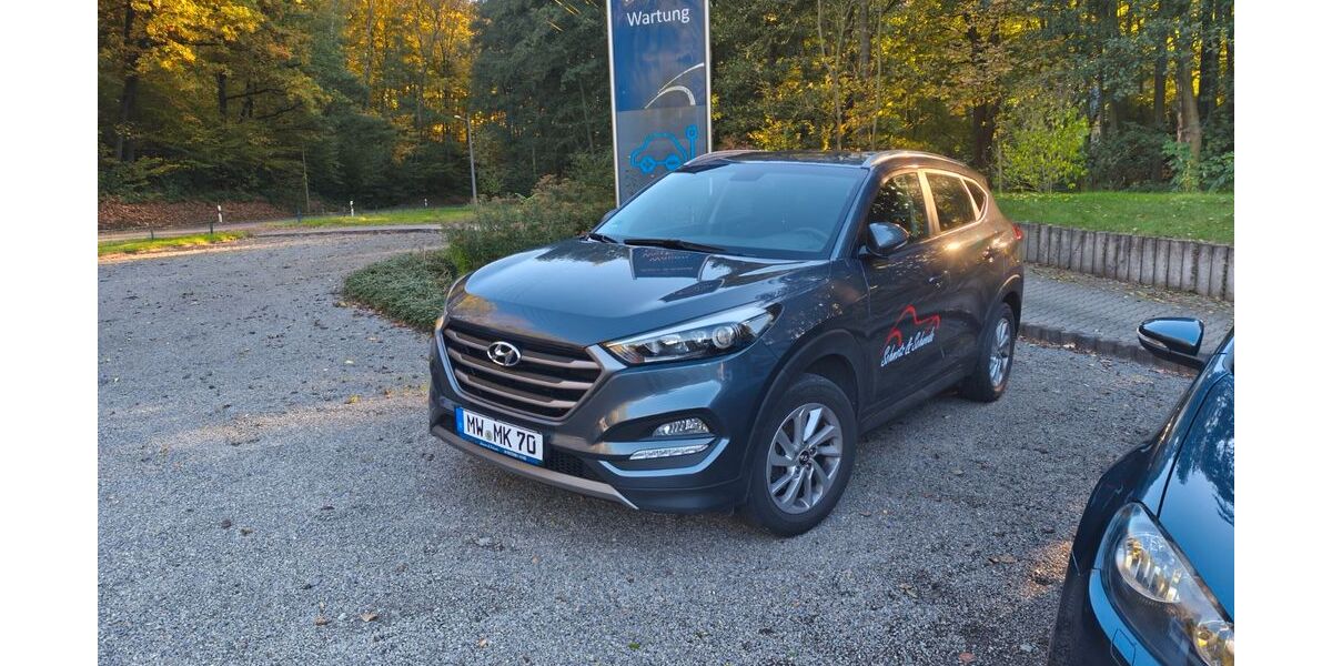 Hyundai TUCSON 98.000 km 13.900 € Frankenberg 09669