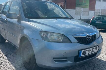 Mazda 2 187.000 km 990 &euro; Berlin 10551
