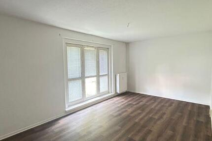 Wohnung Senftenberg - 3 Zimmer, 59 m&sup2;, 424&euro; | Angebot:25988479