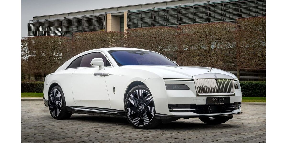 Rolls Royce Spectre 6.349 km 368.900 &euro; Baierbrunn 82065