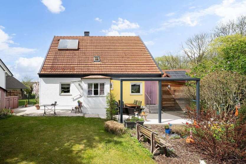 Haus zum Kaufen in Erding 869.000 € 123.97 m²