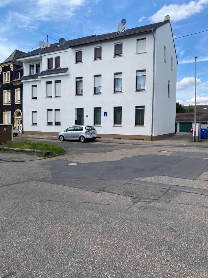 Erdgeschoßwohnung mit Garage & Keller in Engers