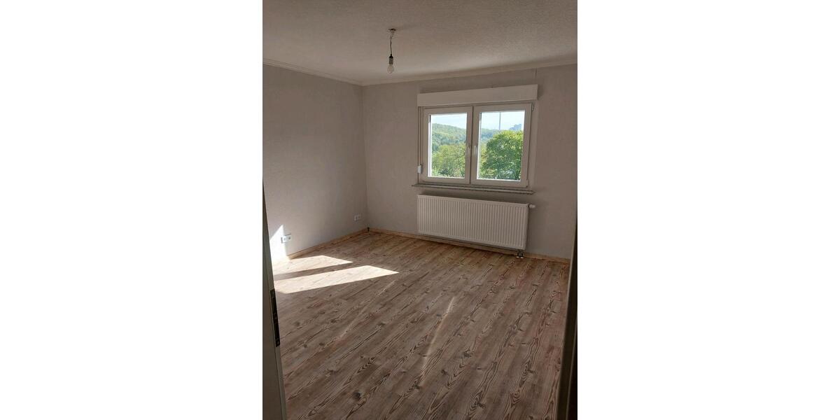 Etagenwohnung Neunkirchen - 3 Zimmer, 60 m&sup2;, 550&euro; | Angebot:26413165