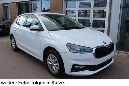 Skoda Fabia 23.500 km 15.590 &euro; Ingolstadt 85055