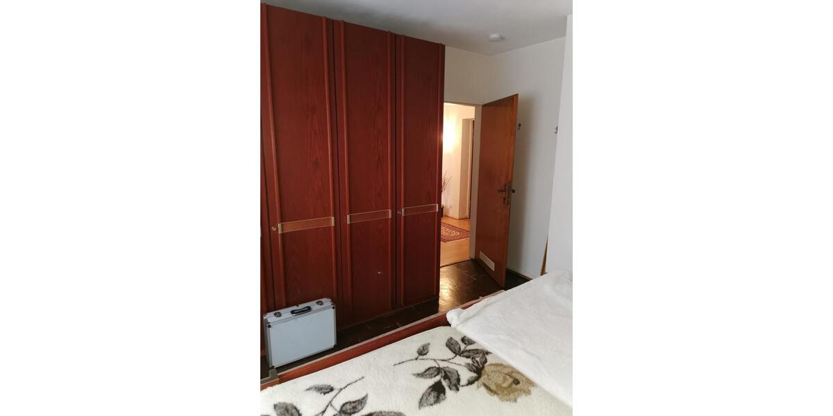 Etagenwohnung Wiesbaden Bierstadt - 4 Zimmer, 71 m&sup2;, 275.000&euro; | Angebot:24884952