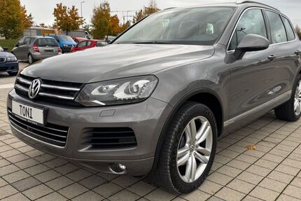 VW Touareg 259.214 km 12.200 € München 81243