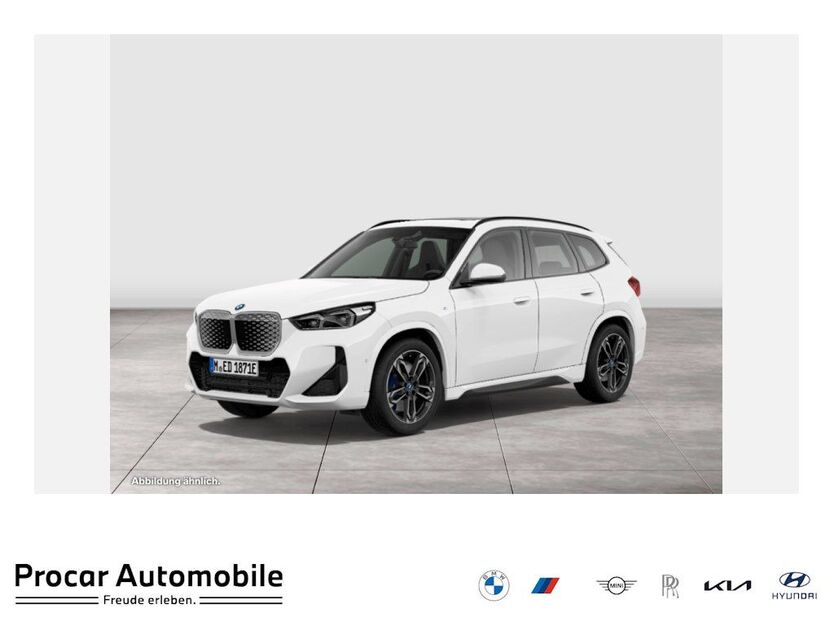 BMW iX1 2.410 km 51.890 € Warendorf 48231