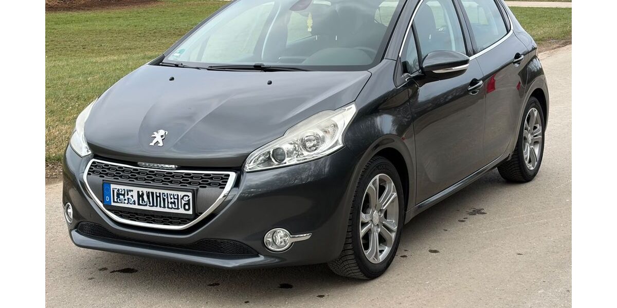 Peugeot 208 201.000 km 3.200 &euro; Rammingen 86871