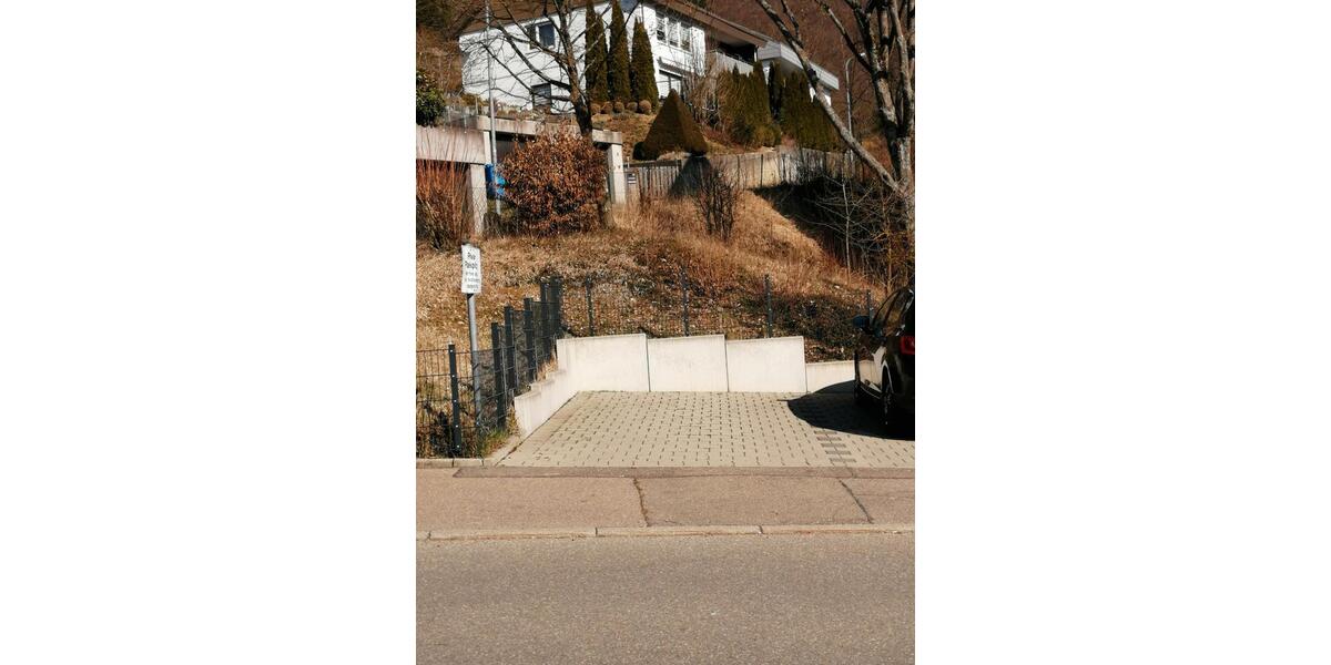 Etagenwohnung Hechingen - 3 Zimmer, 83 m&sup2;, 150.000&euro; | Angebot:26300109