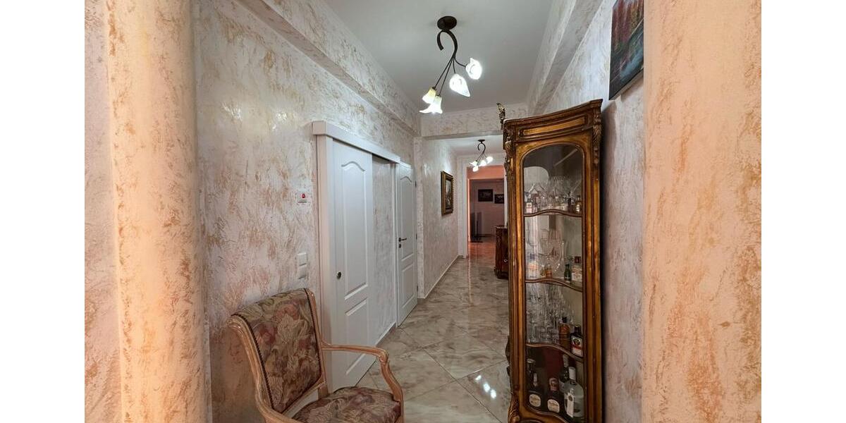 Etagenwohnung Straubenhardt - 3 Zimmer, 210 m&sup2;, 300.000&euro; | Angebot:20437818