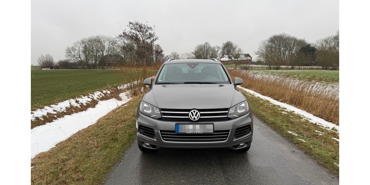 VW Touareg 168.000 km 17.999 &euro; Oldenswort 25870