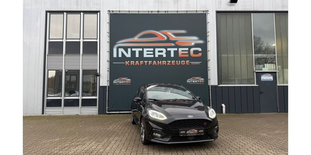 Ford Fiesta 81.000 km 12.999 &euro; Rotenburg 27356