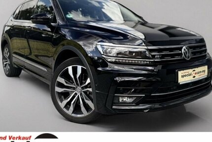 VW Tiguan R-Line / Allrad / Pano / Keyless 84.000 km 33.900 € Mönchengladbach 41066