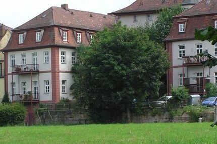 Provisionsfrei* Eigennutz oder Kapitalanlage - Vermietete 2-Zimmer-Wohnung inkl. SP in zentraler Lage Schwabachs 2 zimmer