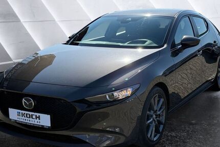 Mazda 3 80.300 km 17.490 &euro; Berlin 13051