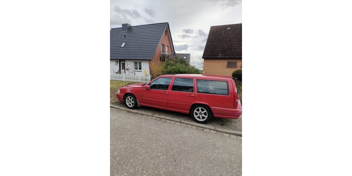 Volvo V70 I 289.000 km 1.200 &euro; Geesthacht 21502