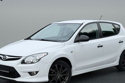 Hyundai i30 93.776 km 6.999 &euro; Oberndorf am Neckar 78727