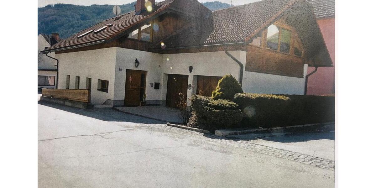 Einfamilienhaus Burghausen - 3 Zimmer, 300 m&sup2;, 285.000&euro; | Angebot:26301176