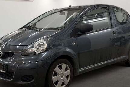 Toyota Aygo 162.997 km 1.799 &euro; Berlin 12681