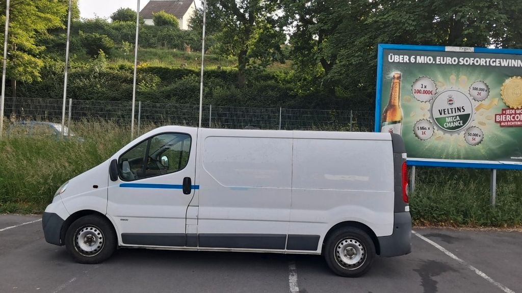 Opel Vivaro 210.000 km 3.500 &euro; Witten 58452