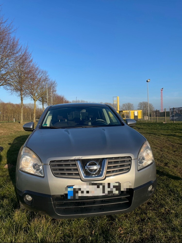 Nissan Qashqai 172.863 km 3.700 € Grimmen 18507