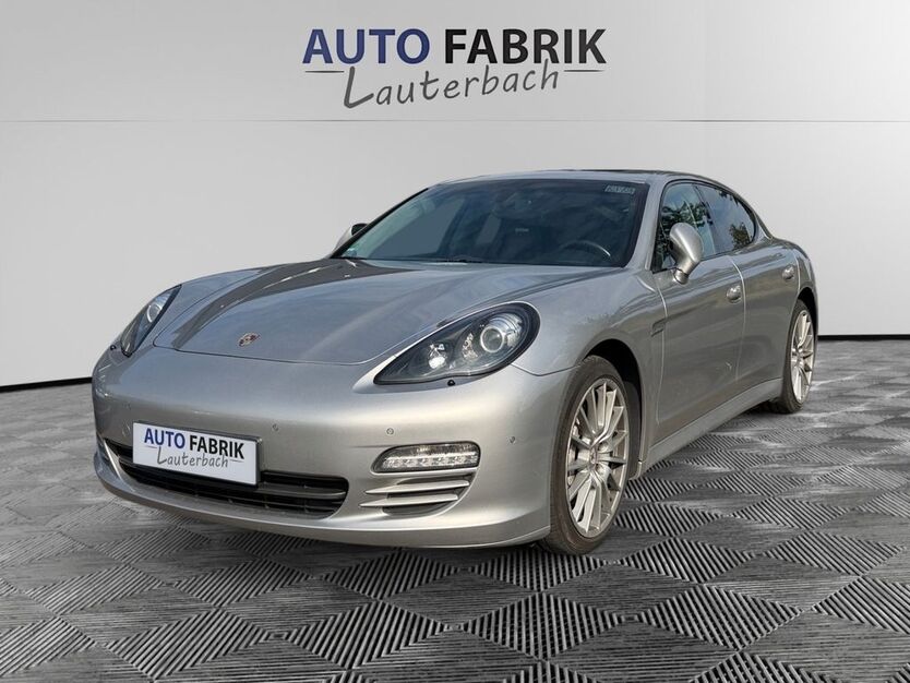 Porsche Panamera 180.000 km 39.999 € Lauterbach 36341