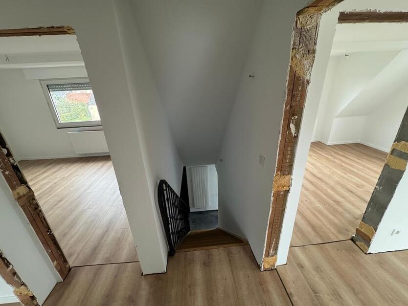 Erstbezug nach Sanierung - EFH zu vermieten zimmer