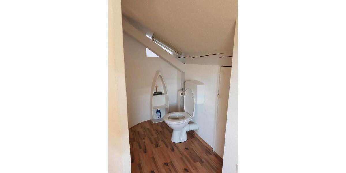 Dachgeschoßwohnung Dingolfing - 1 Zimmer, 50 m&sup2;, 530&euro; | Angebot:24627911