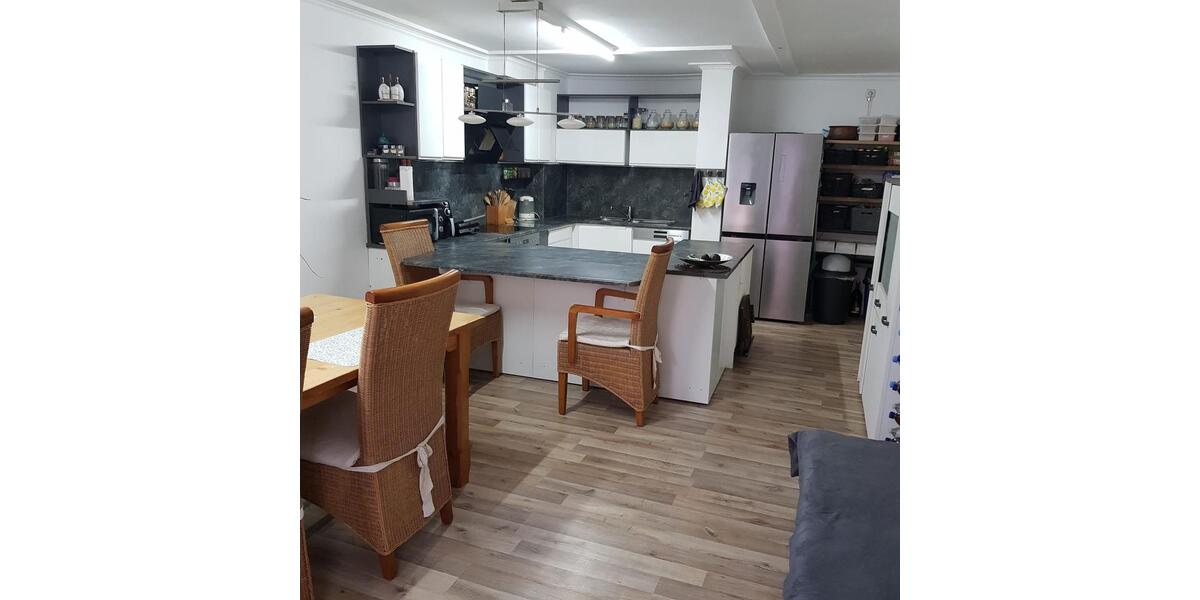 Mehrfamilienhaus, Wohnhaus Markt Erlbach - 16 Zimmer, 450 m&sup2;, 460.000&euro; | Angebot:27050053