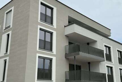 Wohnung Laichingen - 3 Zimmer, 73 m&sup2;, 1.030&euro; | Angebot:26050243