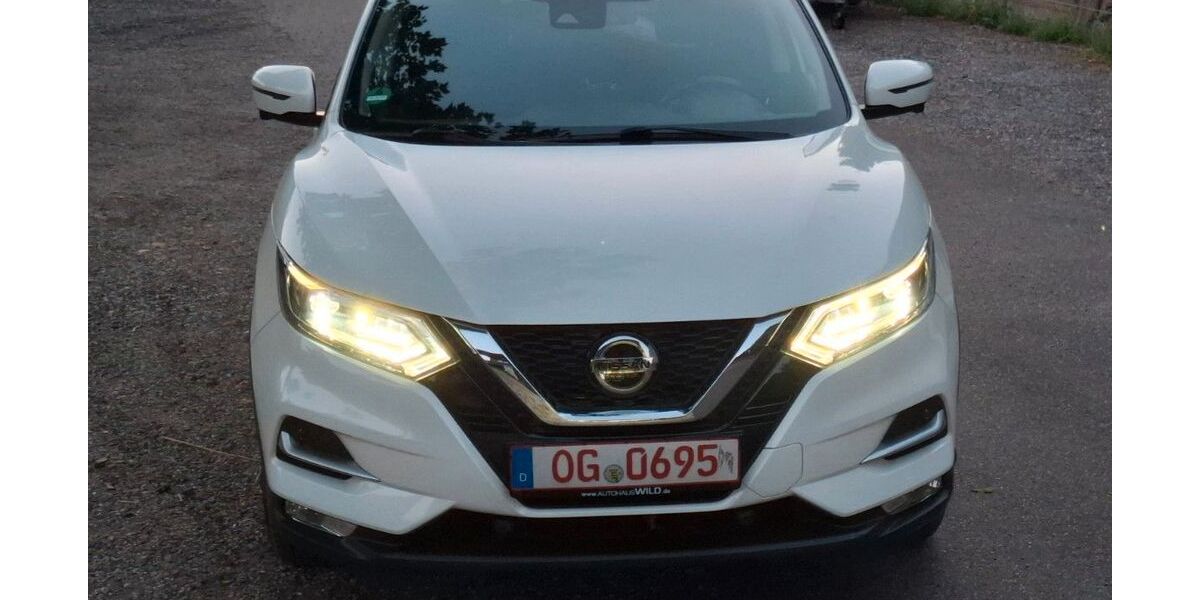 Nissan Qashqai 136.000 km 14.000 &euro; Zell a.H. 77736