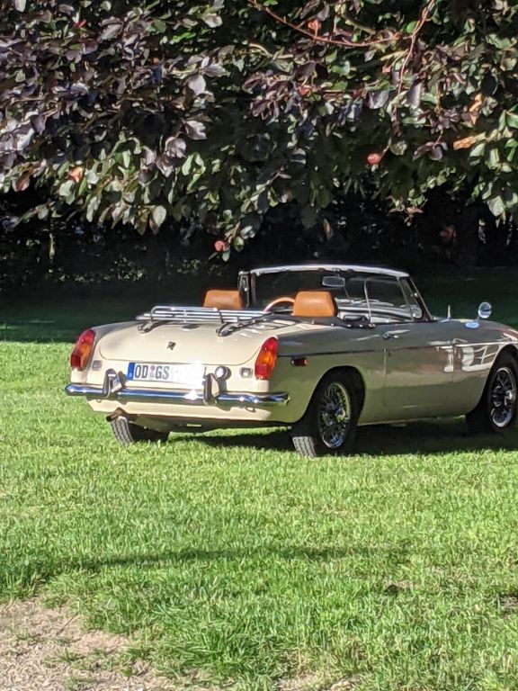 MGB