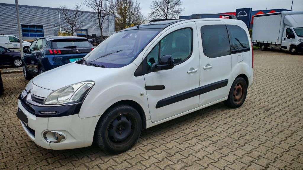 Citroen Berlingo 149.600 km 4.900 &euro; Bischofswerda 01877