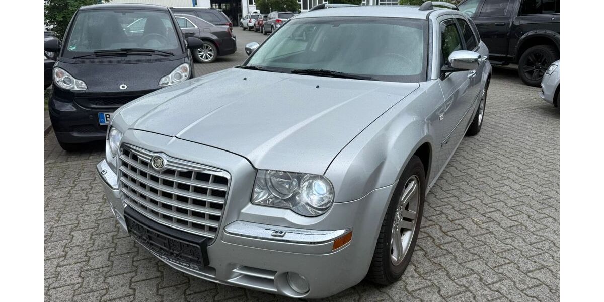 Chrysler 300C 276.500 km 4.990 &euro; Berlin 12277