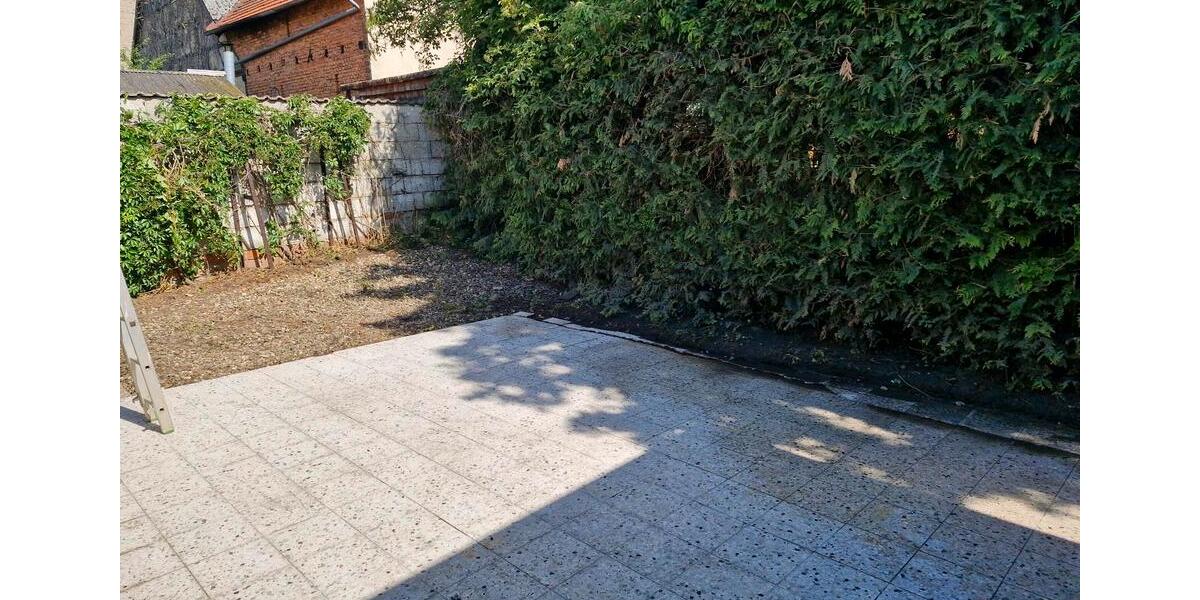 Einfamilienhaus Hallstadt - 11 Zimmer, 450 m&sup2;, 1.400&euro; | Angebot:21621278
