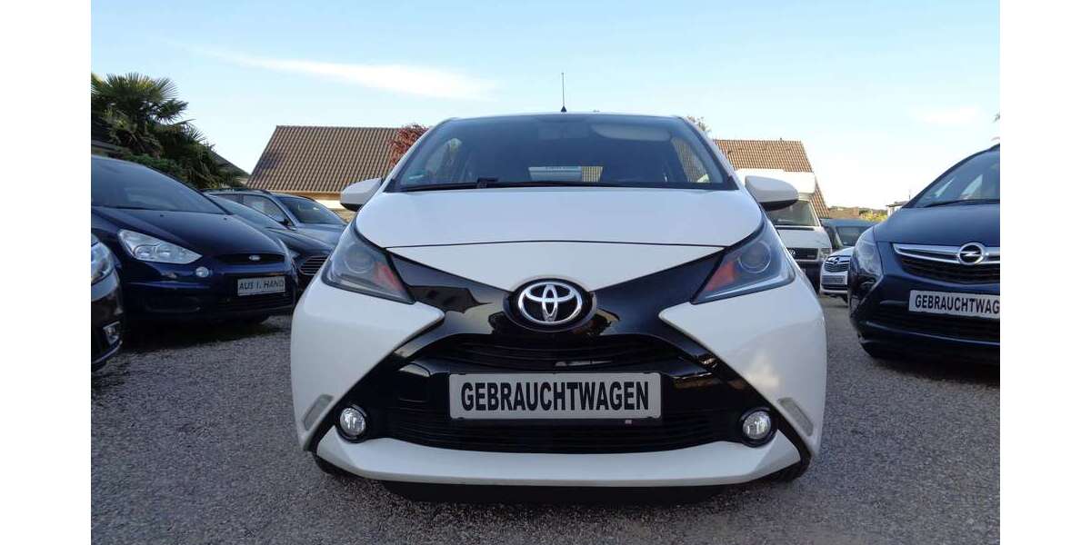Toyota Aygo 145.967 km 5.400 &euro; Troisdorf-Spich 53842
