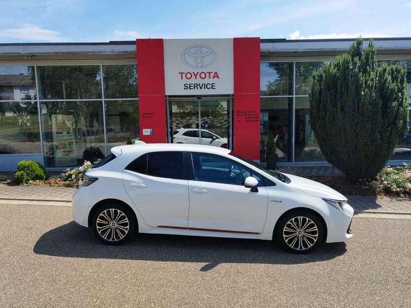 Toyota Corolla 46.000 km 19.990 € Roegling 86703