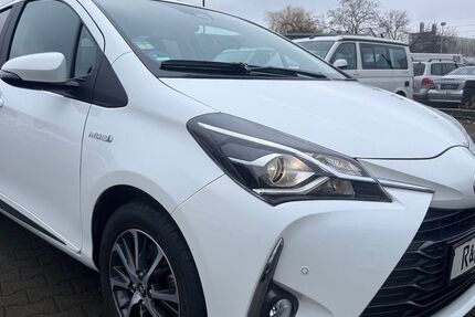 Toyota Yaris 11.010 km 13.990 &euro; Frankfurt 60386