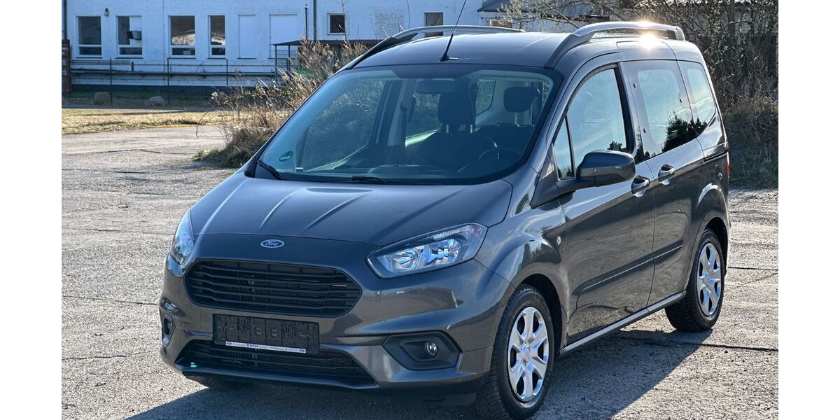 Ford Tourneo Courier 136.385 km 6.900 &euro; Ribnitz, Damgarten 18311
